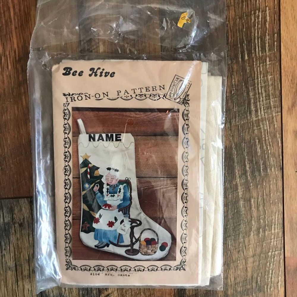 Bee Hive iron on  Christmas Stocking paint kit 4104 Mrs Santa